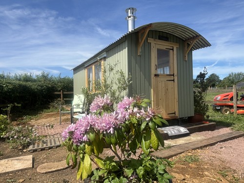 Bespoke towable shepherd - bespoke, shepherd’s